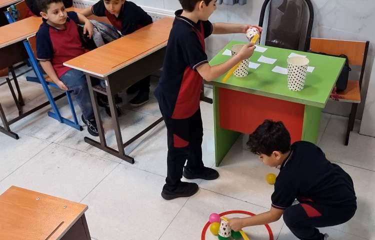 تمرین spelling لغات با بازی 1