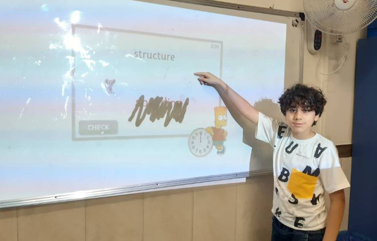 تمرین definition لغات جدید با بازی پاورپوینتی 3