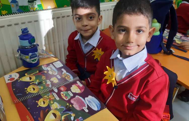 تمرین لغات درس یک از روی کتاب Picture Dictionary-زنگ زبان عمومی 1