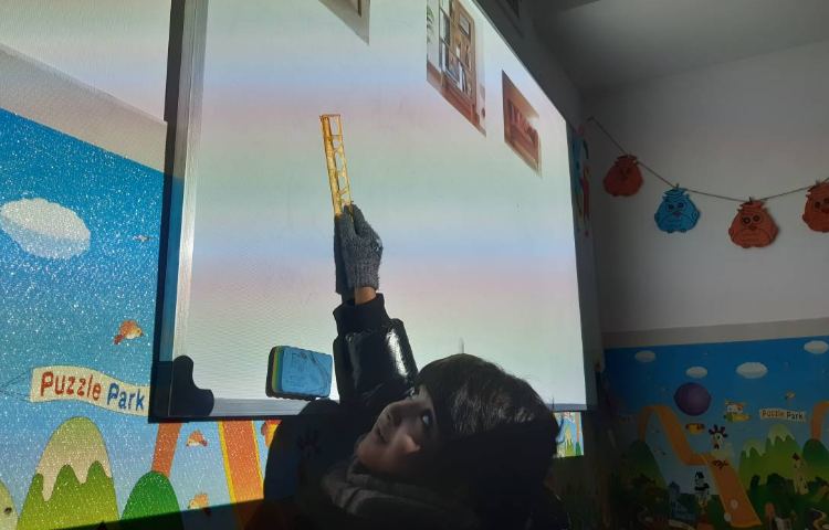 تمرین لغات درس 16 کتاب Picture Dictionary با بازی 3