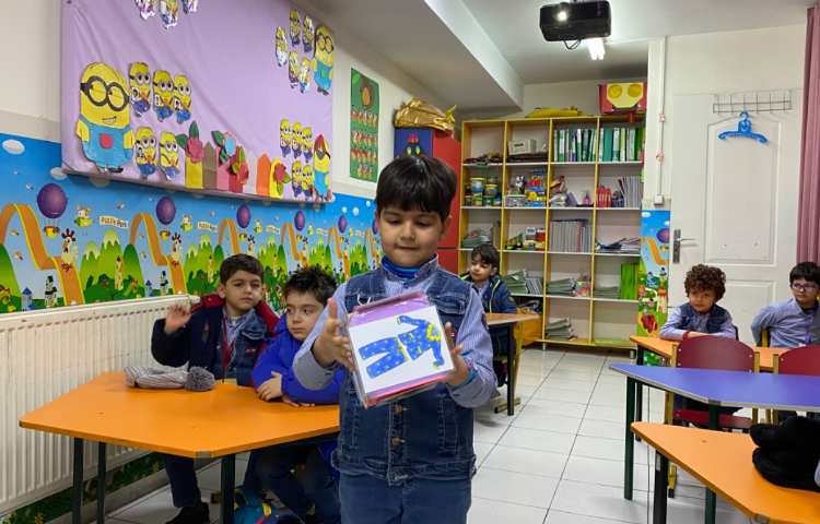 تمرین لغات درس 17 کتاب Picture Dictionary 2