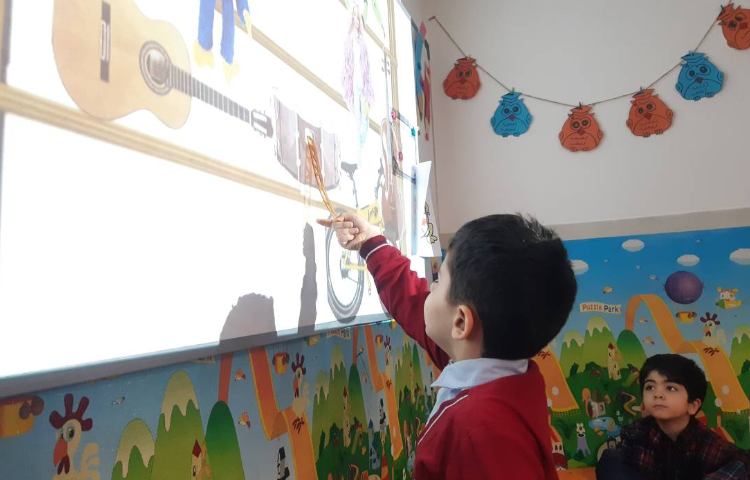 تمرین لغات درس 19 کتاب Picture Dictionary 1