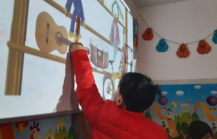 تمرین لغات درس 19 کتاب Picture Dictionary 3