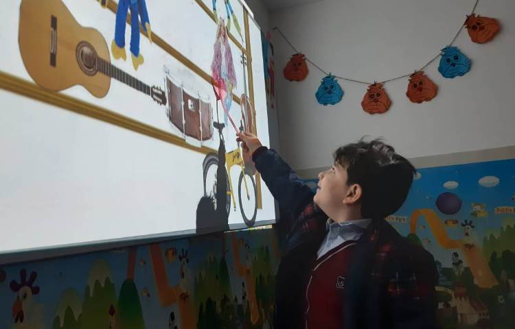 تمرین لغات درس 19 کتاب Picture Dictionary 7