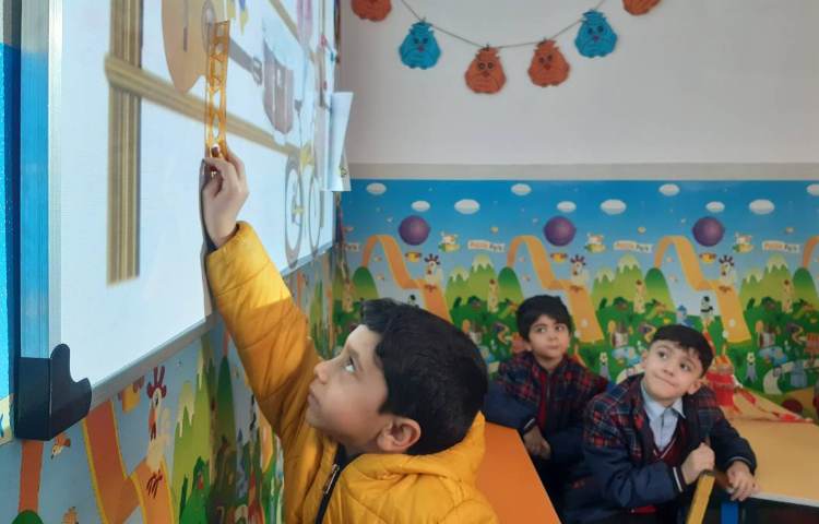 تمرین لغات درس 19 کتاب Picture Dictionary