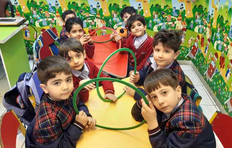 تمرین لغات درس 22 کتاب Picture Dictionary با بازی 3