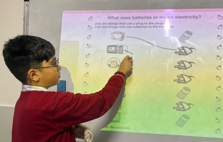 تمرین لغات در رنگ General English 4