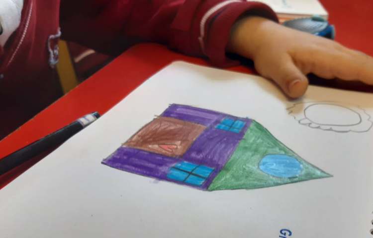 تمرین لغات مربوط به اشکال هندسی و رنگ‌ها-زنگ زبان عمومی 3