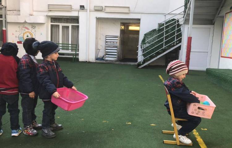 تمرین لغات مربوط به اشکل هندسی و رنگ‌ها-زنگ زبان عمومی