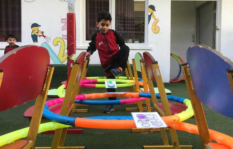 تمرین لغات مربوط به اعضای خانواده-زنگ زبان عمومی