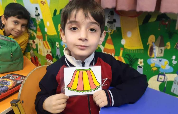 تمرین لغات مربوط به Clothes با بازی‌های متنوع 5