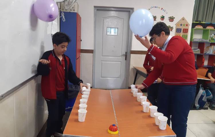 تمرین لغات مربوط به صفات -زنگ زبان عمومی