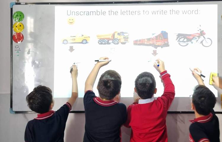 تمرین Spelling لغات مربوط به وسایل نقلیه 3