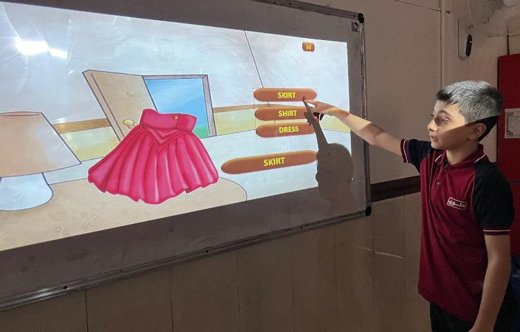 تمرین لغات مربوط به Clothes 5