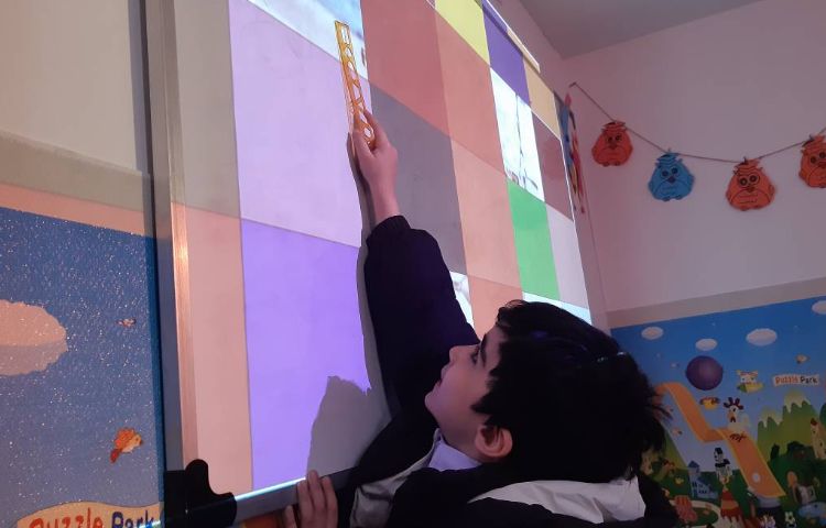 تمرین لغات کتاب Picture Dictionary و انجام کتاب Pencil Control