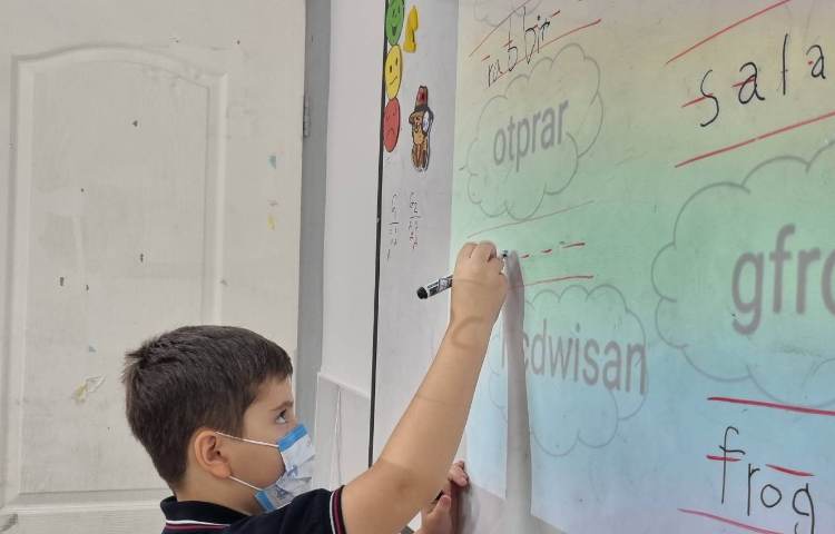 تمرین Spelling لغات 3