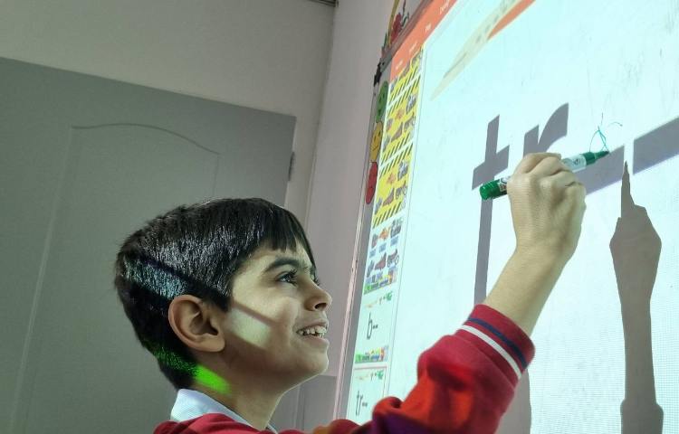 تمرین Spelling لغات 4