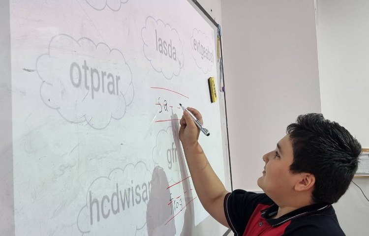 تمرین Spelling لغات