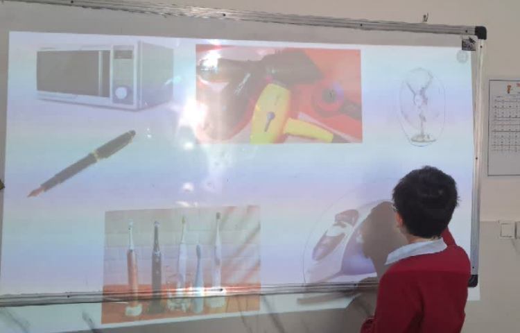 تمرین مبحث الکتریسیته در زنگ Science 2