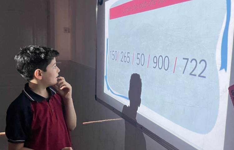 تمرین مبحث بخش‌پذیری-زنگ Math 4