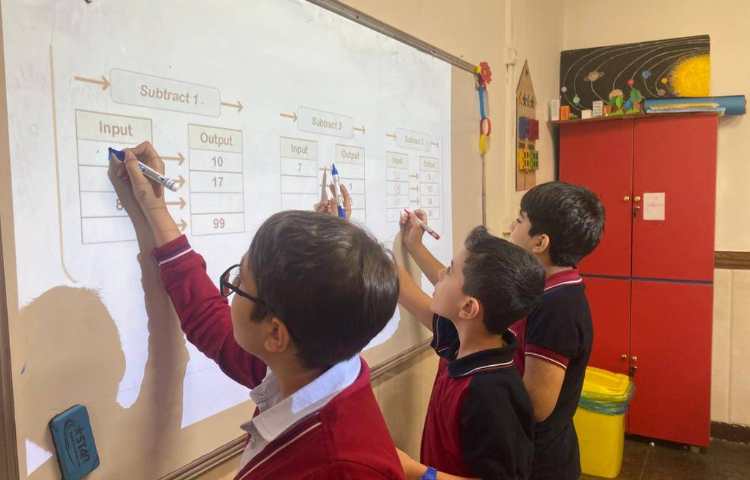 تمرین مبحث دستگاه ورودی و خروجی-زنگ Math 4