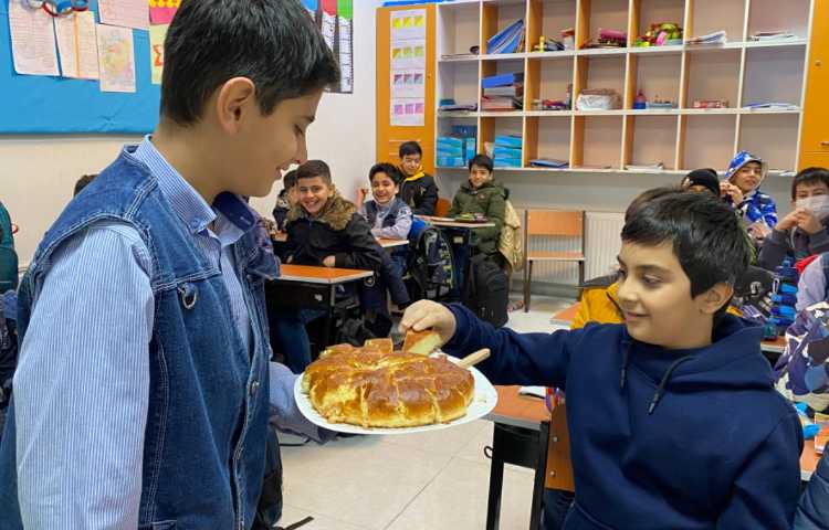 تمرین مبحث equal و unequal-زنگ ریاضی به زبان انگلیسی 1