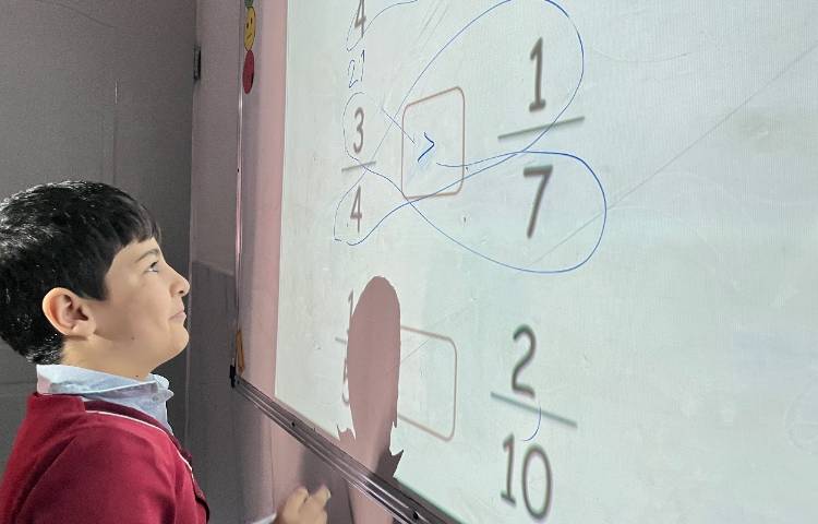 تمرین مبحث کسرها-زنگ Math 3
