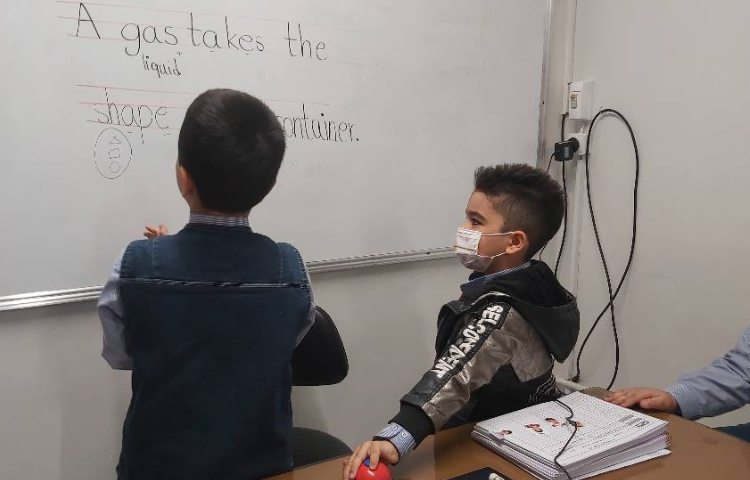 تمرین مبحث گاز ها با بازی در زنگ علوم به زبان انگلیسی 3