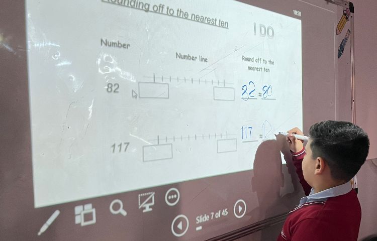 تمرین مبحث گرد کردن اعداد-زنگ Math 5