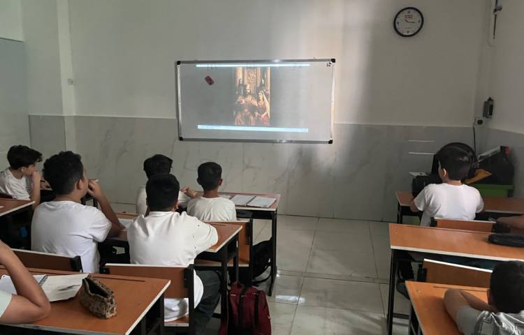 تمرین متن مربوط به تخت جمشید با بازی مار و پله