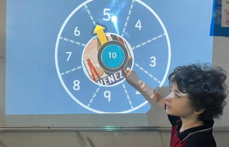 تمرین مضارب عدد 10 با استفاده از اسپینر 4