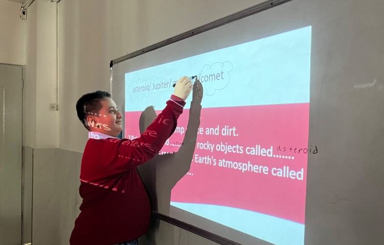 تمرین مفاهیم comet/ asteroid/ meteors 1