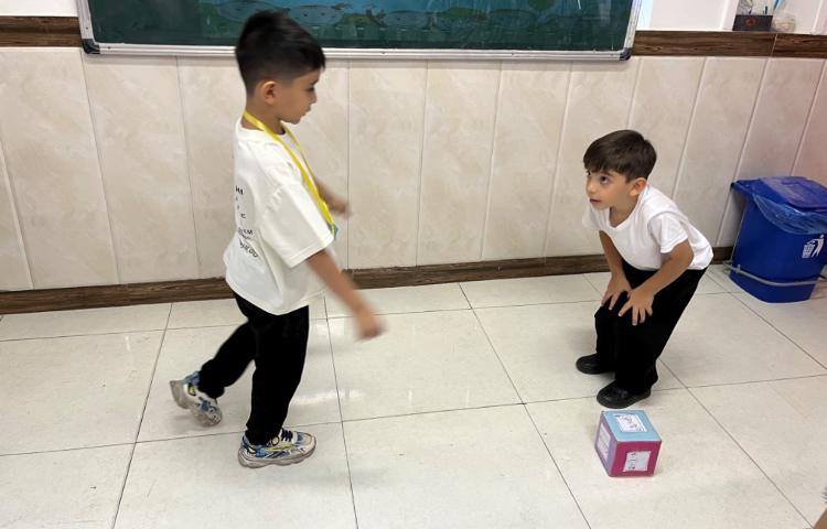 تمرین مکالمه با Action verbs 2