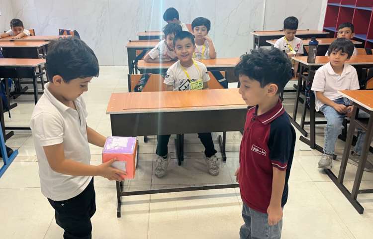 تمرین مکالمه با Action verbs 5