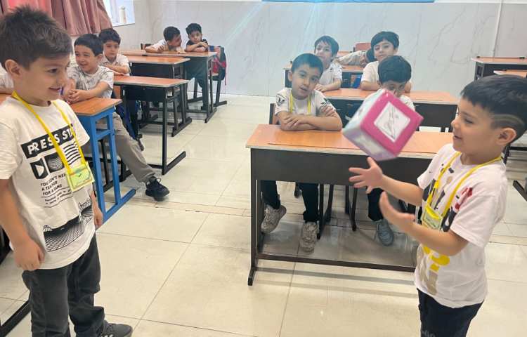 تمرین مکالمه با Action verbs 6