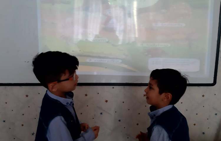 تمرین مکالمه در کلاس 1