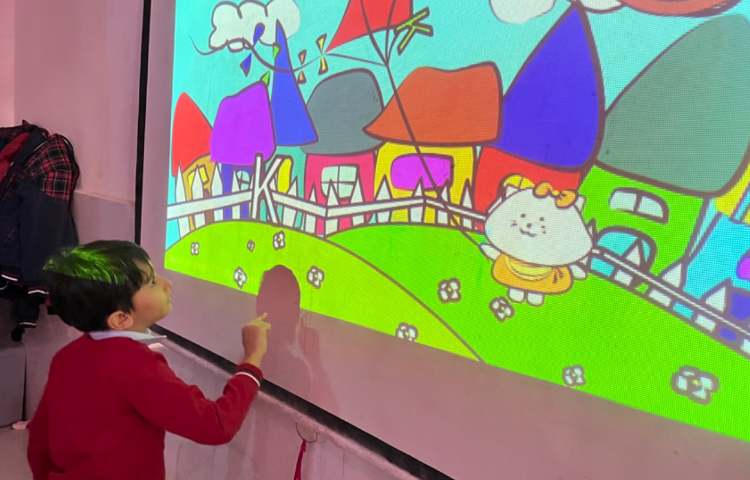 تمرین نحوه‌ی نوشتن و تشخیصِ حرف Ee 7