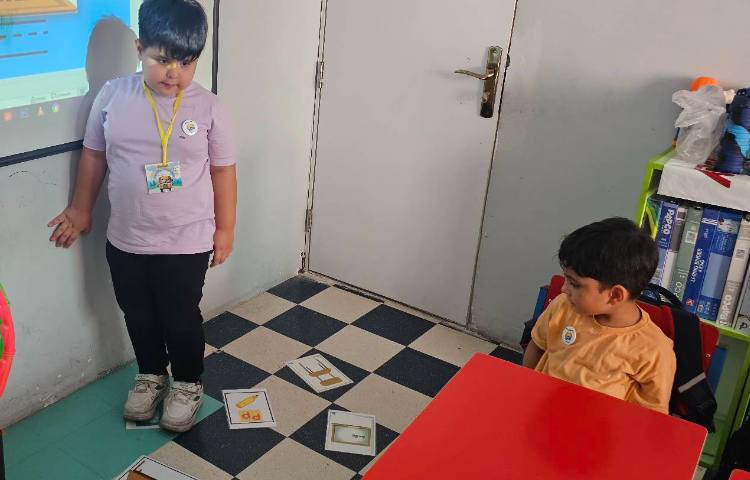 تمرین وسایل مدرسه با بازی