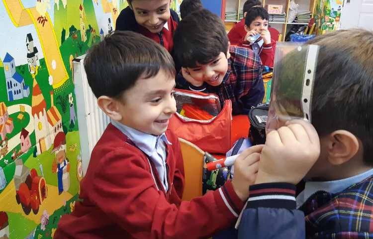 تمرین Song و انجام فعالیت دست‌ورزی-زنگ زبان عمومی 1