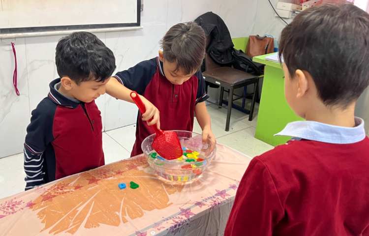 تمرین Blending و Spelling با action و بازی 2