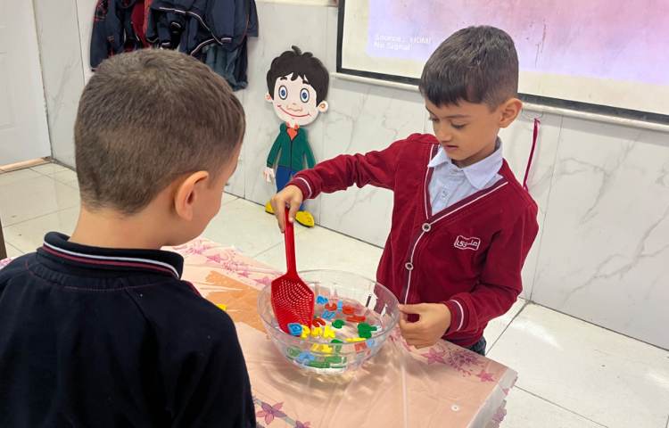 تمرین Blending و Spelling با action و بازی 3