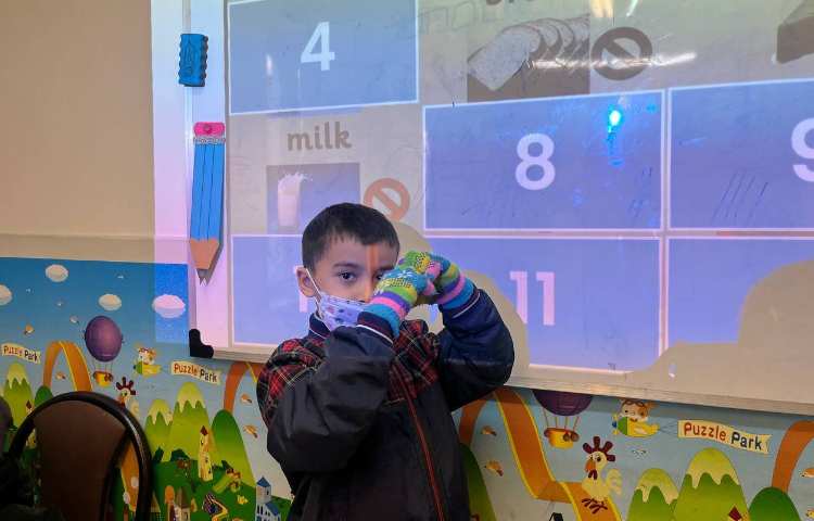 تمرین و جمله‌سازی با لغات از طریق بازی 1