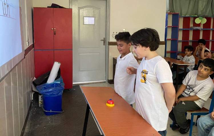 تمرین Spelling و دیکته‌ی کلمات