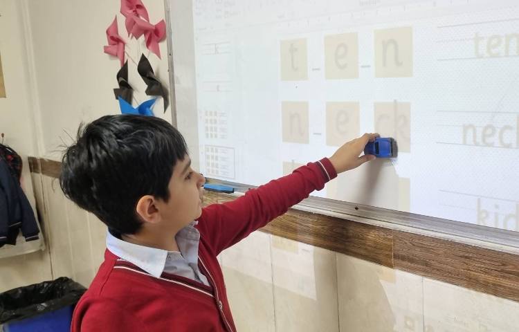 تمرین Spelling و روخوانی 2