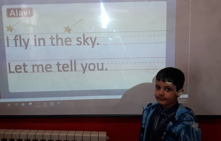 :تمرین و یادآوری حروف y و ee ،پرسش کلاسی از دانش آموزان 3