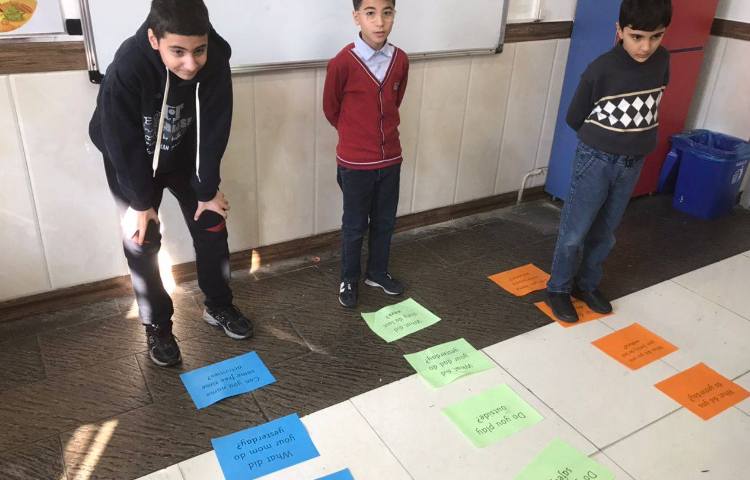 تمرین Speaking و 100 Qs با بازی گروهی 3