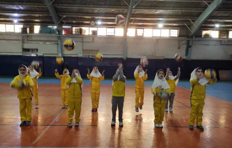 تمرین پرتاب توپ 1