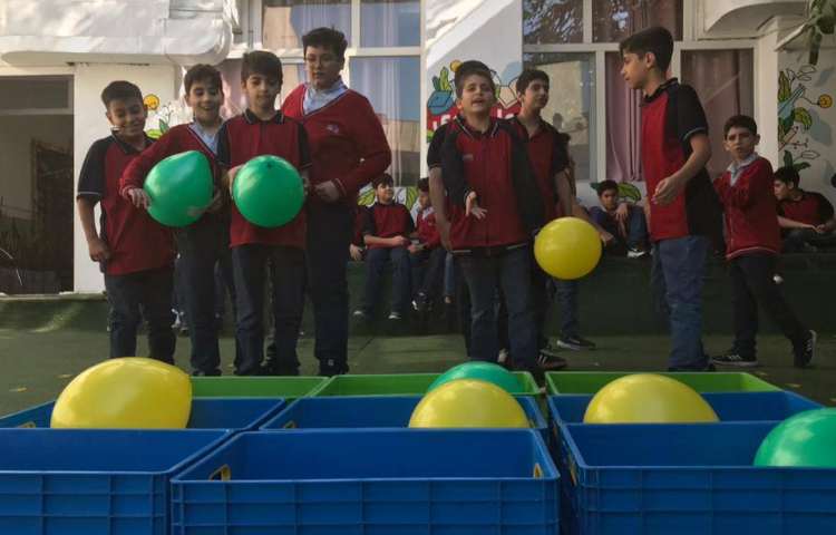 تمرین پرسش و پاسخ با have got/ has got با بازی دوز 1