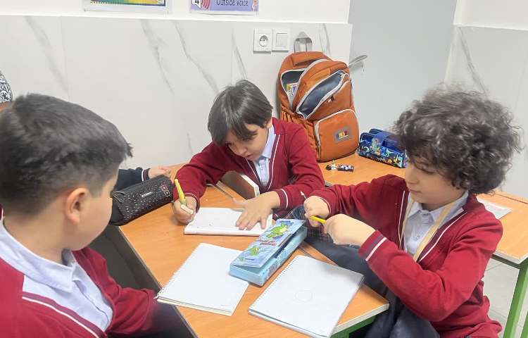 تمرین چگونگی تشکیل روز و شب در زنگ Science 2