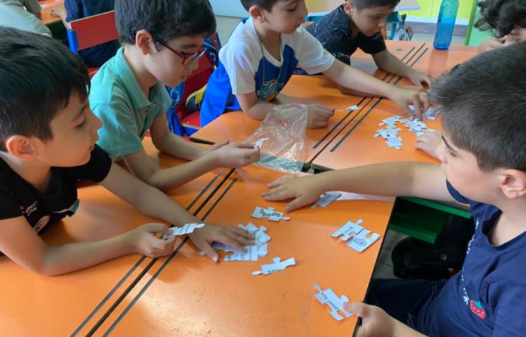 : تمرین کامل کردن پازل مربوط به حروف x,y,ch,sh 4